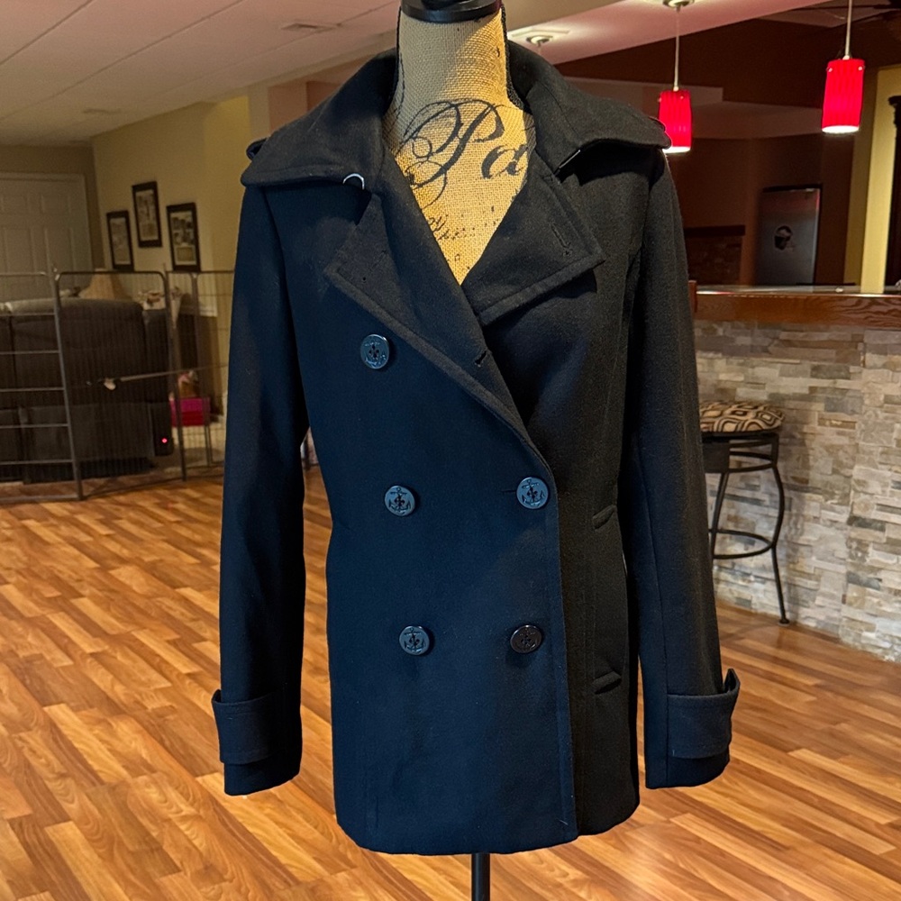 VINTAGE Delia’s size medium wool blend pea coat with blue plaid interior